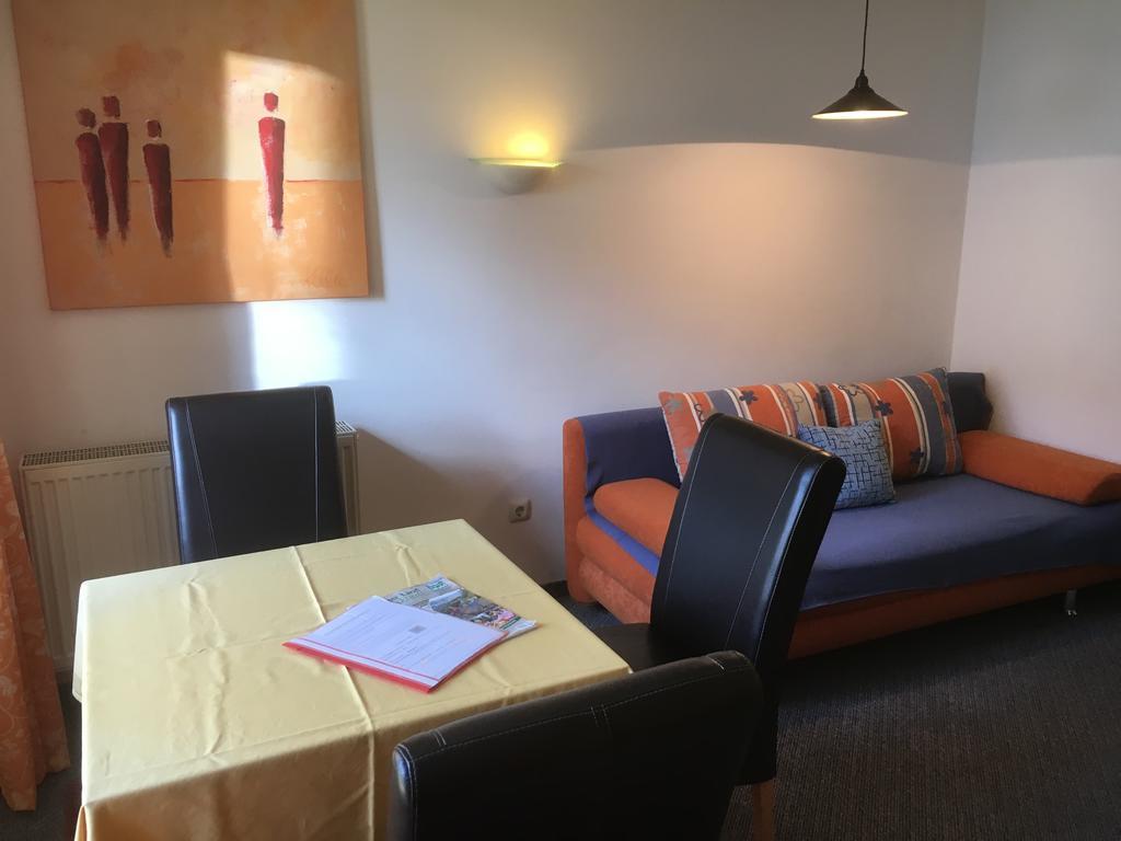 Apartmentanlage Am Kellerberg Zandt Bagian luar foto