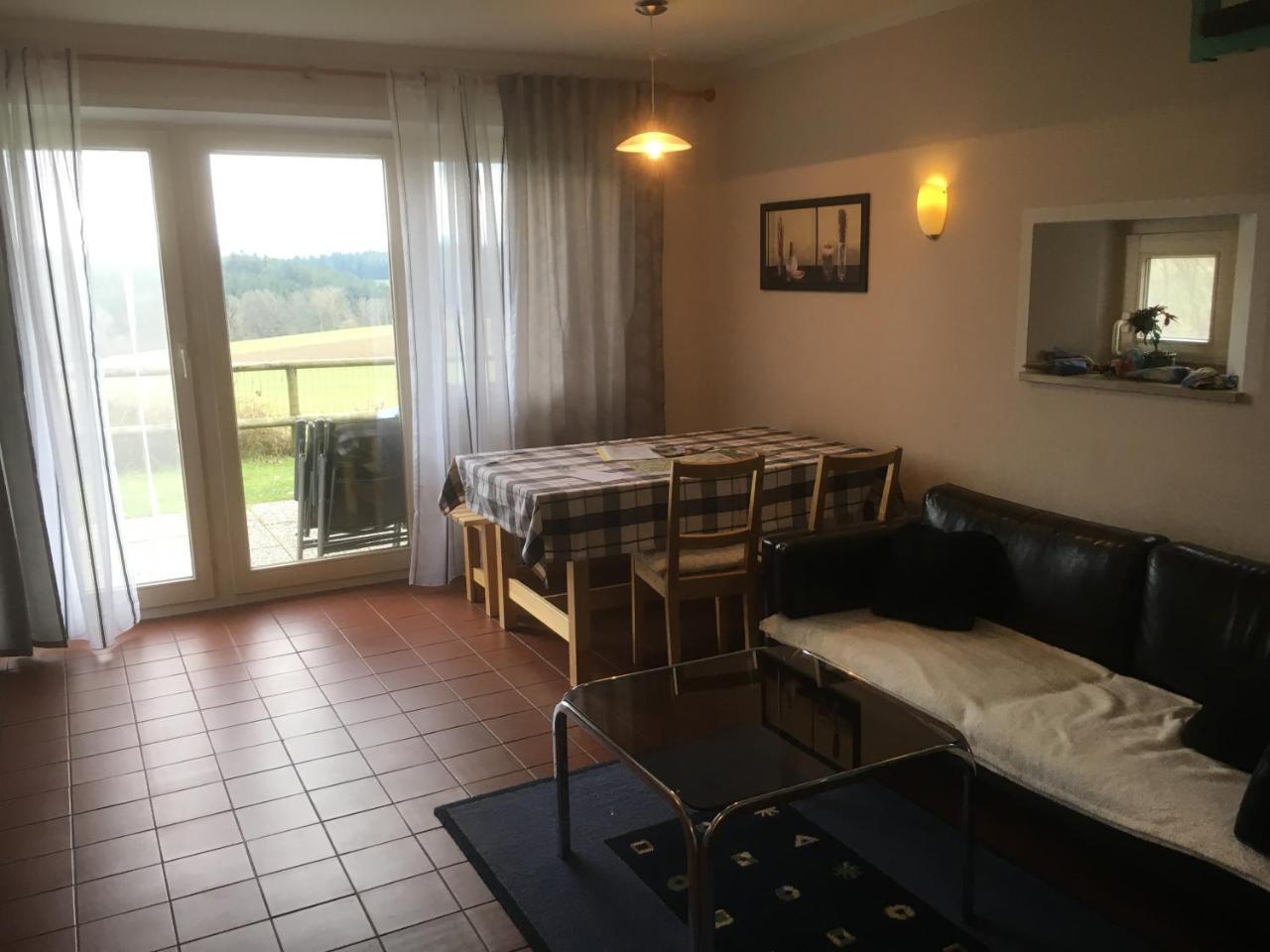 Apartmentanlage Am Kellerberg Zandt Bagian luar foto